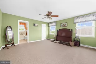 2395 Magnolia Dr, Gilbertsville, PA 19525 - Photo 19