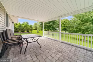2395 Magnolia Dr, Gilbertsville, PA 19525 - Photo 37