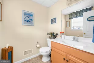 2395 Magnolia Dr, Gilbertsville, PA 19525 - Photo 27