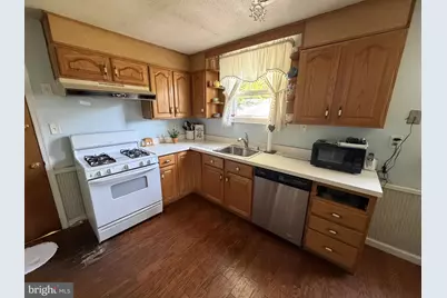 2527 Springview Road, Norristown, PA 19401 - Photo 11