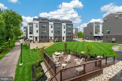919 Riverplace Drive, Conshohocken, PA 19428 - Photo 35