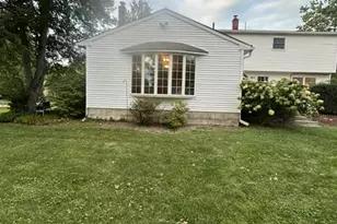 1 Embassy Cir, Norristown, PA 19403 - Photo 27