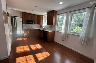 1 Embassy Cir, Norristown, PA 19403 - Photo 9