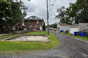 70 S Mt Vernon St, Pottstown, PA 19464 - Photo 33