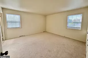 806 Wright Dr, Ambler, PA 19002 - Photo 9