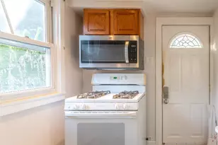 19 Weiss Ave, Flourtown, PA 19031 - Photo 3