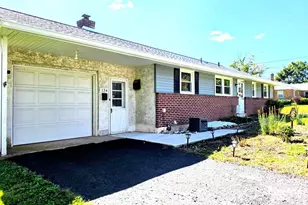 134 W School St, Hatfield, PA 19440 - Photo 3