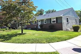 134 W School St, Hatfield, PA 19440 - Photo 1
