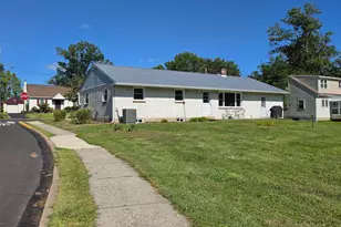 134 W School St, Hatfield, PA 19440 - Photo 7