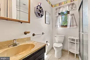1800 Dartmouth Dr, Norristown, PA 19401 - Photo 13