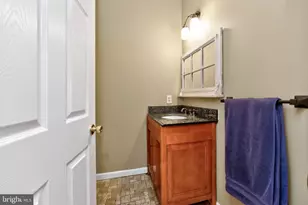 1175 Silcox Dr, Gilbertsville, PA 19525 - Photo 25