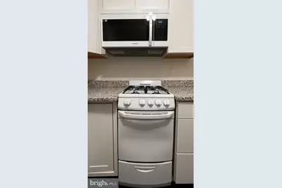7827 Montgomery Avenue #ONE BEDROOM 1E, Elkins Park, PA 19027 - Photo 5