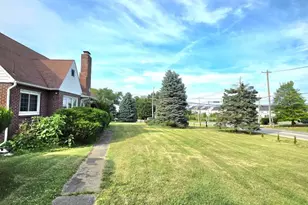 2438 Pine, Huntingdon Valley, PA 19006 - Photo 27