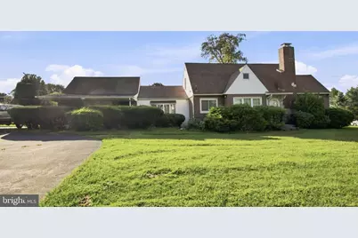 2438 Pine, Huntingdon Valley, PA 19006 - Photo 3