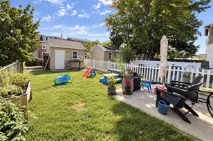 811 E Hector St, Conshohocken, PA 19428 - Photo 29