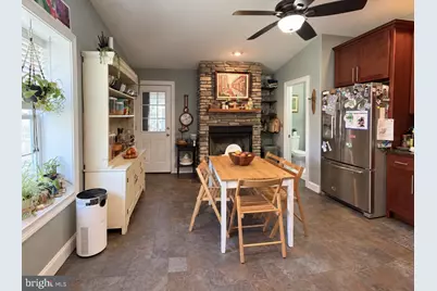 811 E Hector Street, Conshohocken, PA 19428 - Photo 7