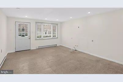 325 E Basin Street, Norristown, PA 19401 - Photo 9