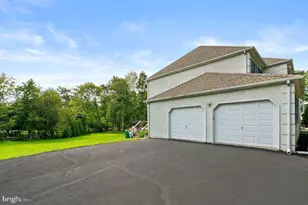 1840 Meredith Ln, Blue Bell, PA 19422 - Photo 3