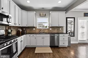 195 Westbury Dr, Gilbertsville, PA 19525 - Photo 9