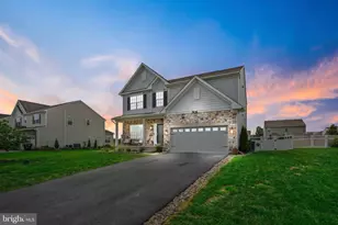 195 Westbury Dr, Gilbertsville, PA 19525 - Photo 5