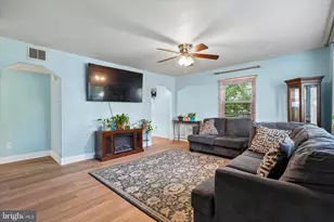 130 West Ave, Elkins Park, PA 19027 - Photo 3