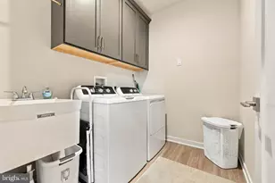 348 Huntington Ln, Ambler, PA 19002 - Photo 23