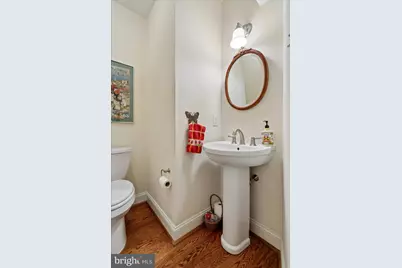 200 Price #2, Narberth, PA 19072 - Photo 21