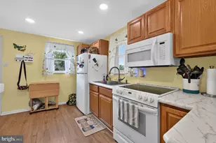 1530 Hilltop Rd, Pottstown, PA 19464 - Photo 5