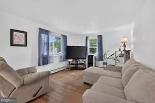 1530 Hilltop Rd, Pottstown, PA 19464 - Photo 3