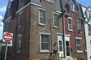 202 Franklin St, Pottstown, PA 19464 - Photo 1