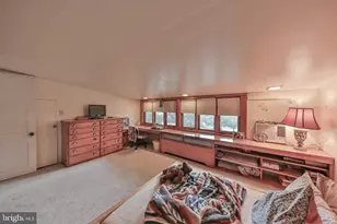 410 Continental Rd, Hatboro, PA 19040 - Photo 67