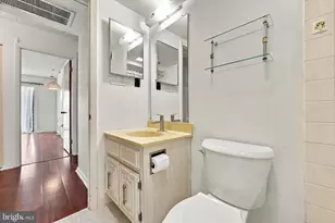10918 Valley Forge Cir, King of Prussia, PA 19406 - Photo 19
