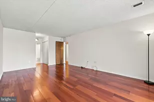10918 Valley Forge Cir, King of Prussia, PA 19406 - Photo 11