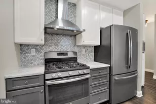 807 Spring Mill Ave, Conshohocken, PA 19428 - Photo 13