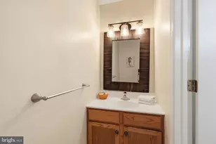 642 New Market Dr, Souderton, PA 18964 - Photo 11