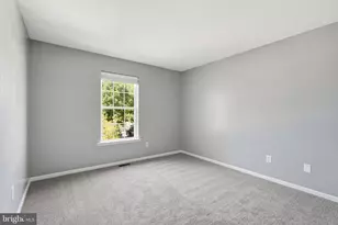 642 New Market Dr, Souderton, PA 18964 - Photo 25