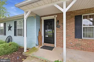 115 Quince Dr, Telford, PA 18969 - Photo 3