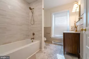 304 Main St, Pennsburg, PA 18073 - Photo 37