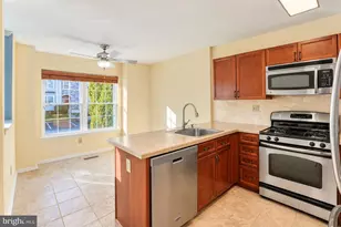102 Poplar Ct, Collegeville, PA 19426 - Photo 9