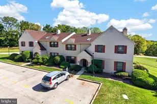 240 Stone Ridge Dr, West Norriton, PA 19403 - Photo 3