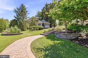 583 Oakmont Dr E, Telford, PA 18969 - Photo 43