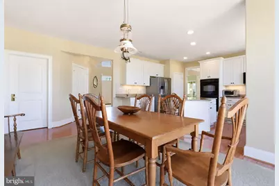 583 Oakmont Drive E, Telford, PA 18969 - Photo 9