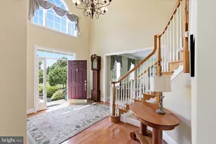 583 Oakmont Dr E, Telford, PA 18969 - Photo 5