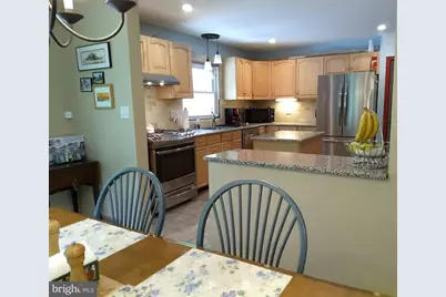 751 Red Oak Terrace, Wayne, PA 19087 - Photo 3