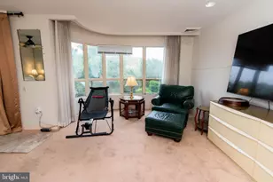 100 Breyer Dr, Elkins Park, PA 19027 - Photo 17
