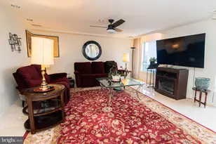 100 Breyer Dr, Elkins Park, PA 19027 - Photo 9