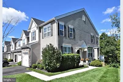 242 Hillstone Circle, Souderton, PA 18964 - Photo 3