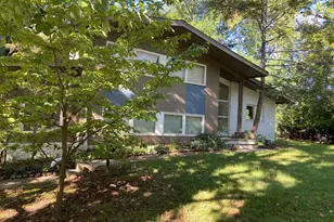 805 Harston Ln, Erdenheim, PA 19038 - Photo 3