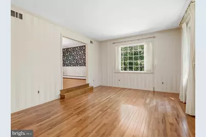 30 High Point E, Huntingdon Valley, PA 19006 - Photo 11