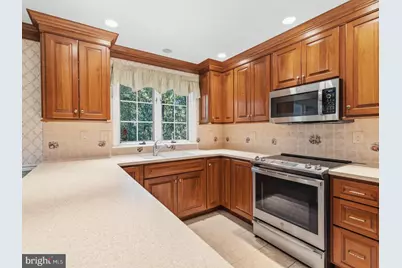 30 High Point E, Huntingdon Valley, PA 19006 - Photo 17